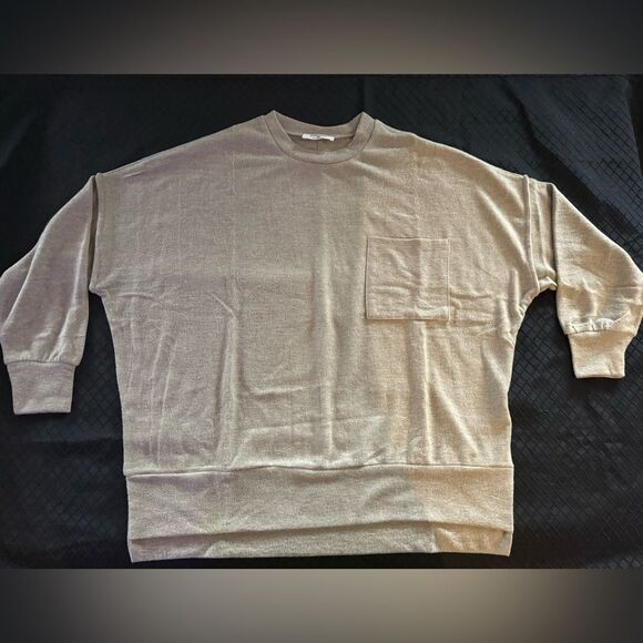 Tan Oversized Sweater - Picture 1 of 6